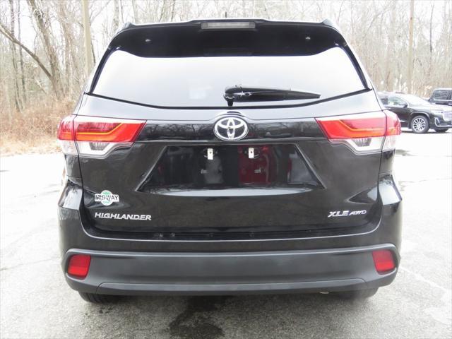 used 2019 Toyota Highlander car, priced at $27,509