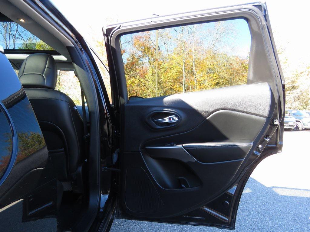 used 2021 Jeep Cherokee car, priced at $22,255