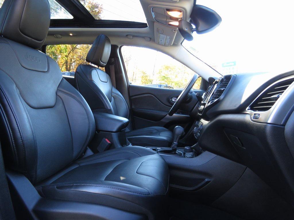 used 2021 Jeep Cherokee car, priced at $22,255