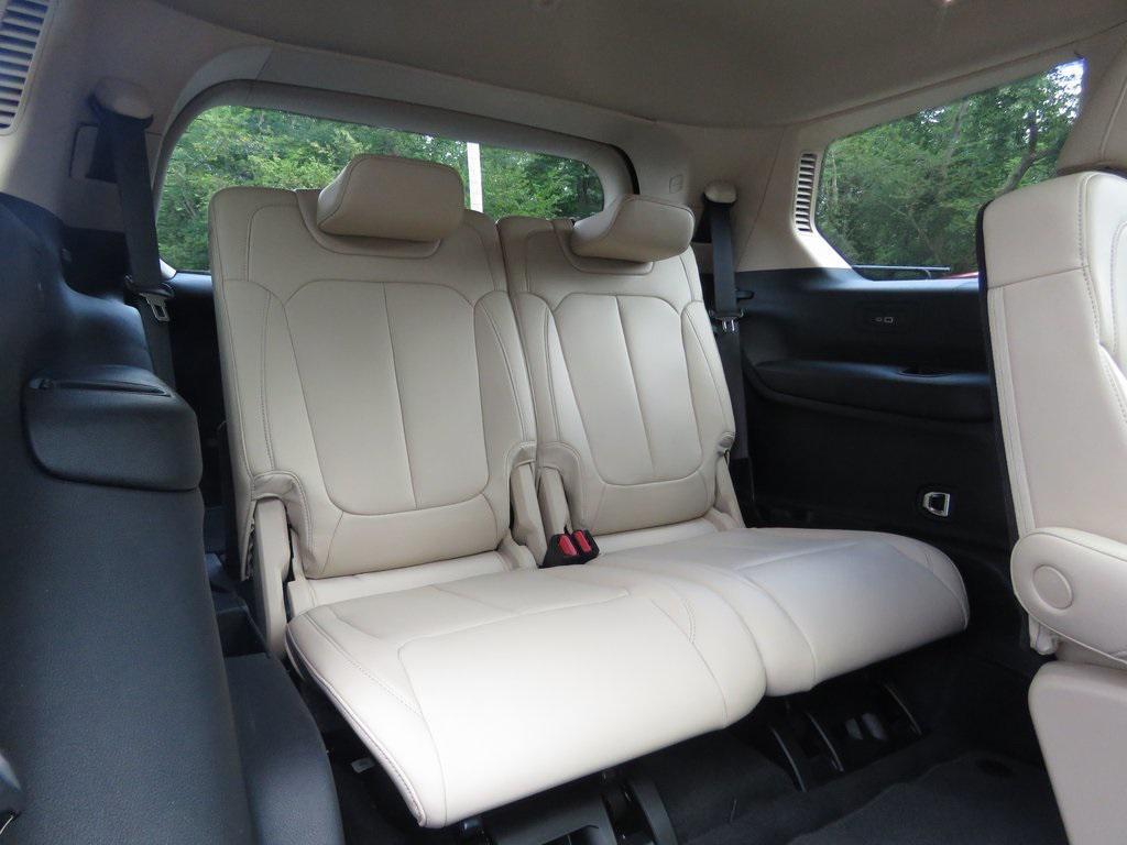 used 2021 Jeep Grand Cherokee L car, priced at $30,319