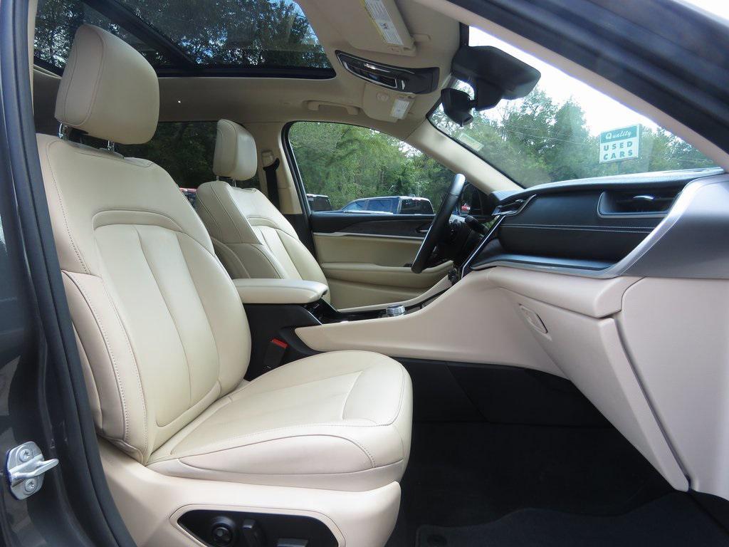 used 2021 Jeep Grand Cherokee L car, priced at $30,319