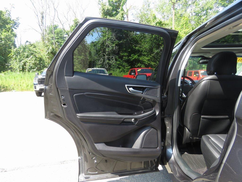 used 2019 Ford Edge car, priced at $19,919