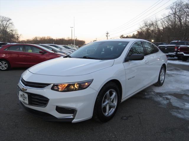 used 2017 Chevrolet Malibu car, priced at $14,283