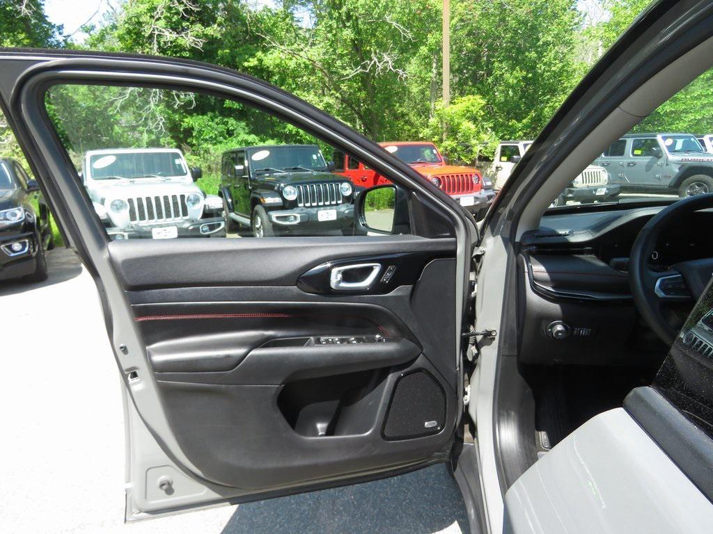 used 2022 Jeep Compass car, priced at $23,655