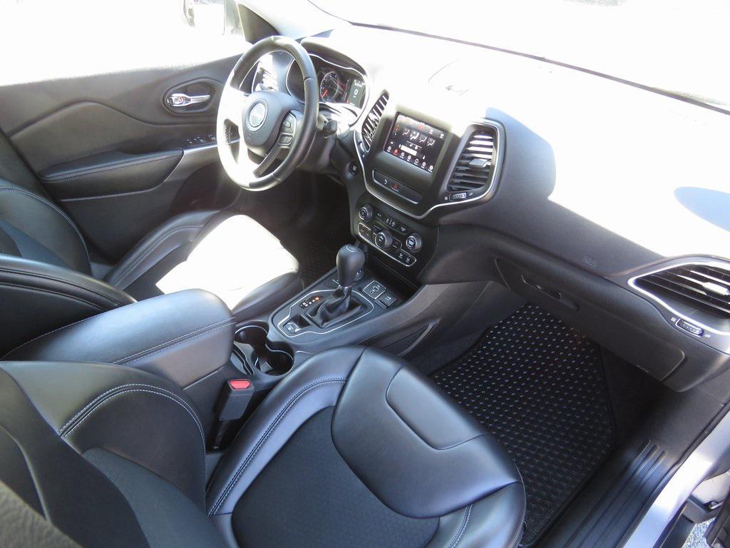 used 2019 Jeep Cherokee car, priced at $13,874