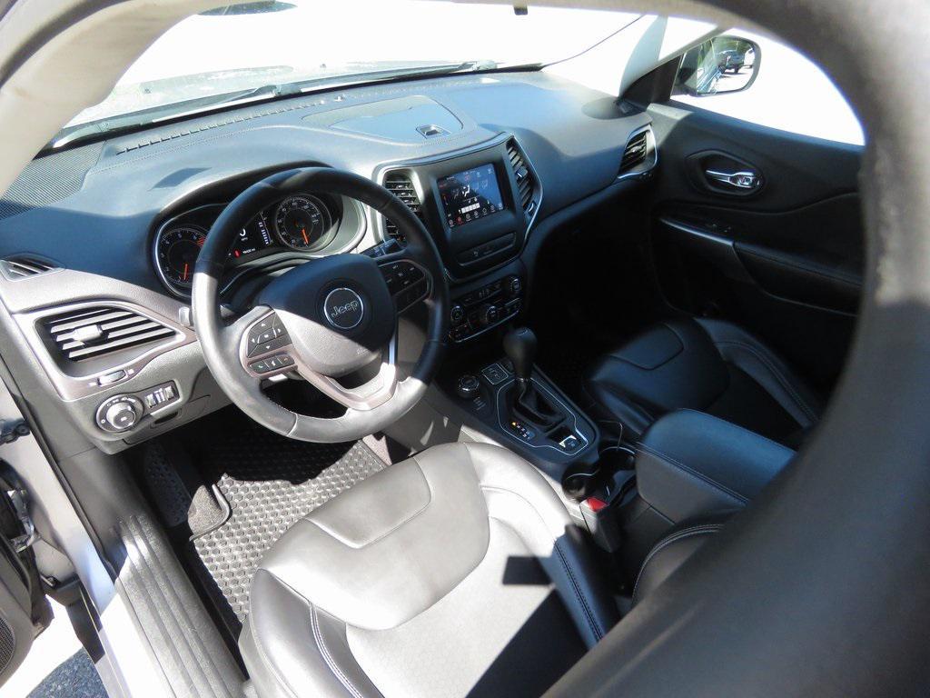 used 2019 Jeep Cherokee car, priced at $13,874