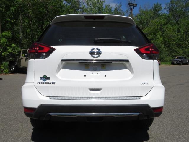used 2018 Nissan Rogue car, priced at $14,893