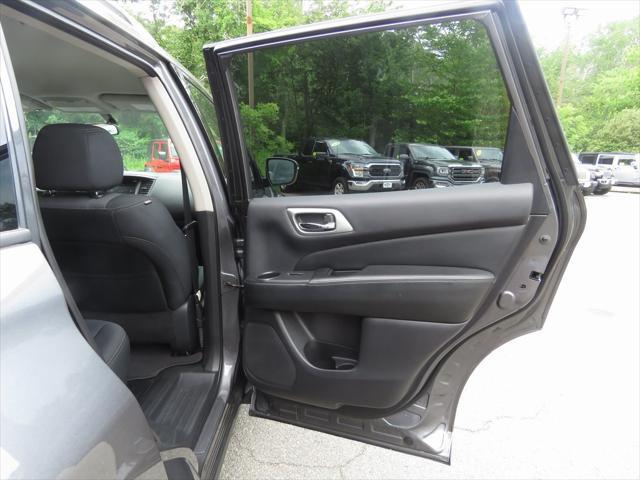 used 2018 Nissan Pathfinder car, priced at $13,878