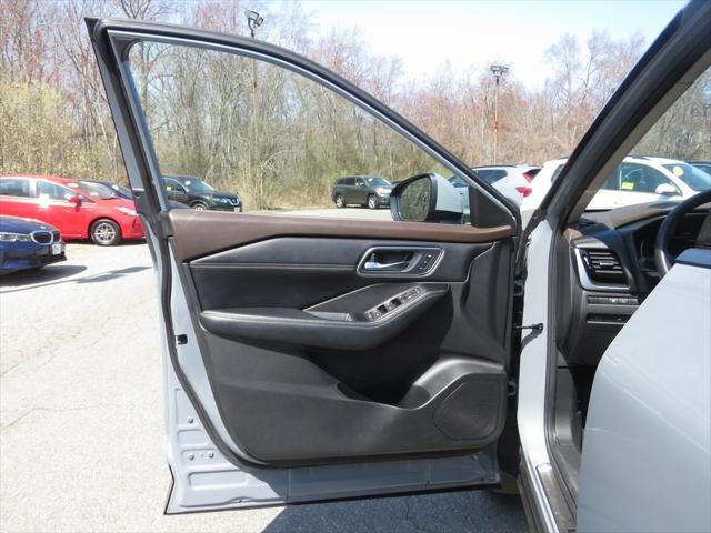 used 2021 Nissan Rogue car, priced at $27,467
