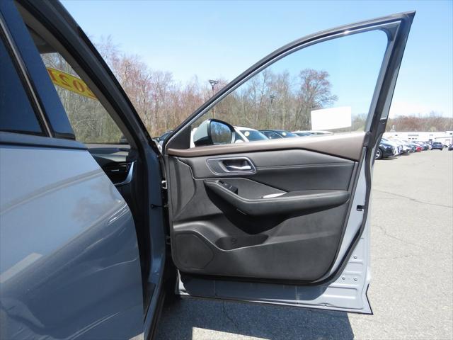 used 2021 Nissan Rogue car, priced at $27,467