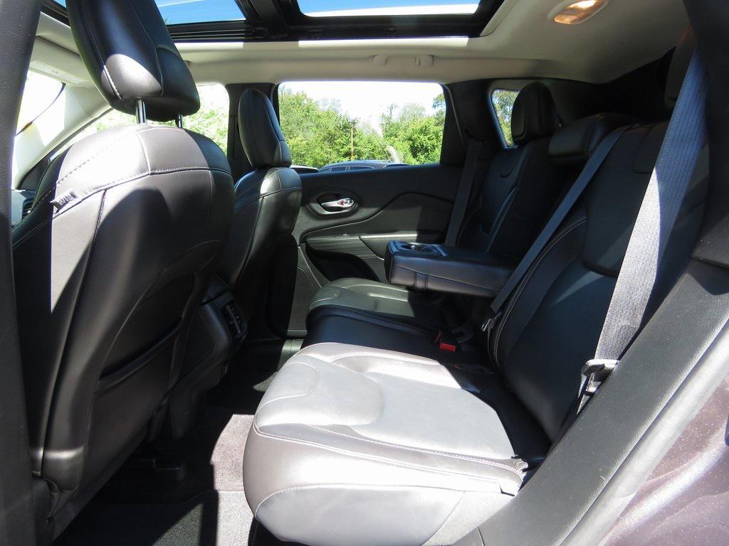used 2016 Jeep Cherokee car, priced at $13,760