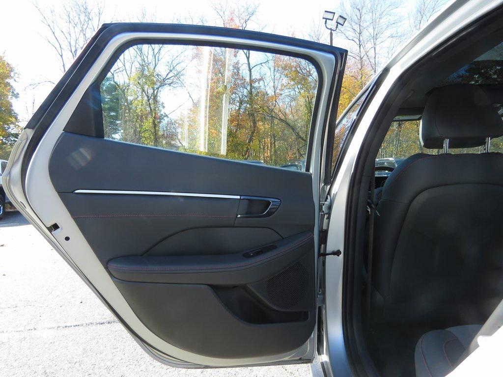 used 2024 Hyundai Sonata car, priced at $27,608