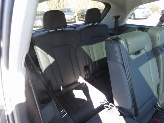 used 2022 Audi Q7 car, priced at $34,886