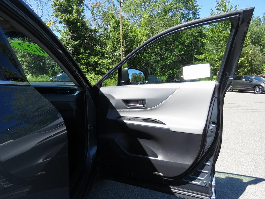 used 2022 Toyota Venza car, priced at $29,990