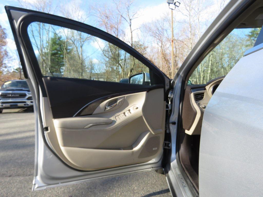 used 2014 Buick LaCrosse car, priced at $12,836