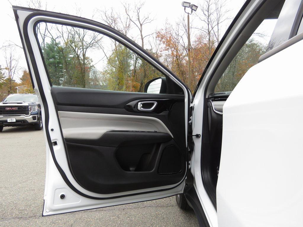 used 2022 Jeep Compass car, priced at $21,994