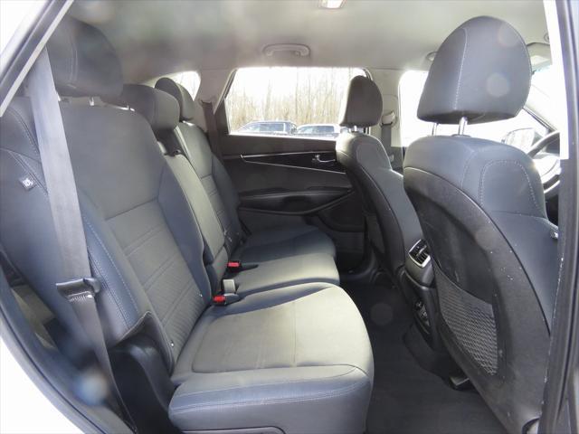 used 2019 Kia Sorento car, priced at $15,534