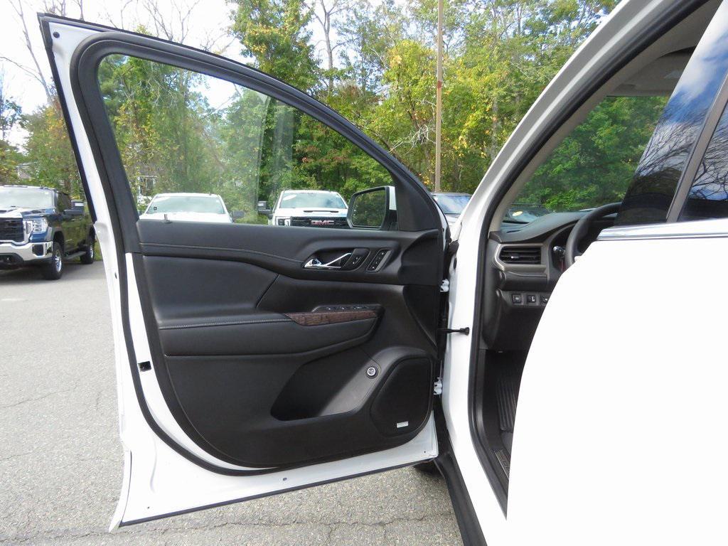 used 2023 GMC Acadia car, priced at $37,979