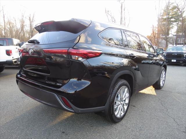 used 2021 Toyota Highlander car, priced at $32,769