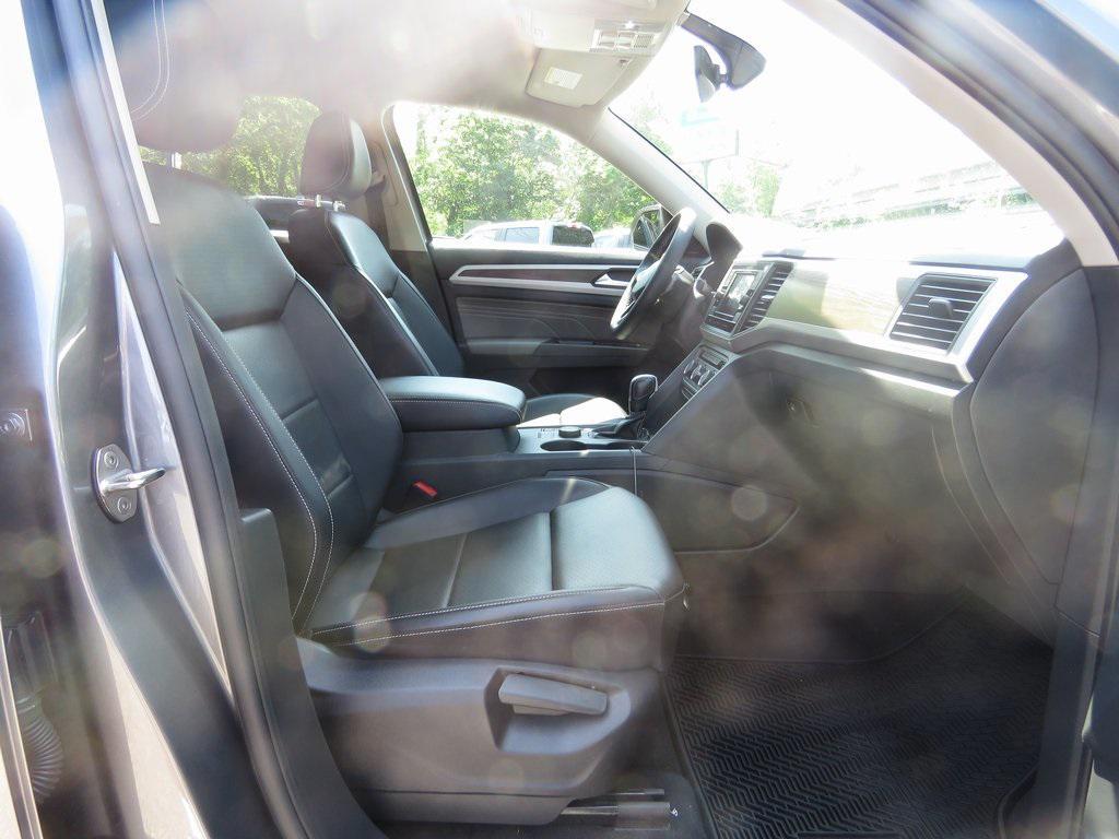 used 2022 Volkswagen Atlas car, priced at $25,316
