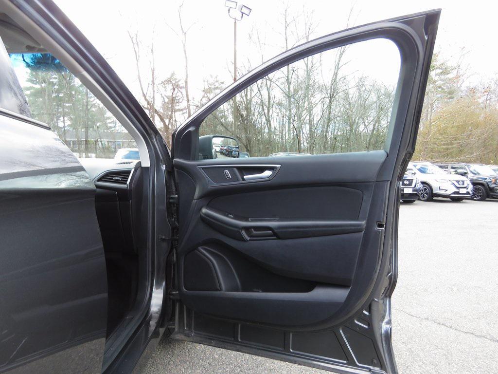 used 2019 Ford Edge car, priced at $13,943