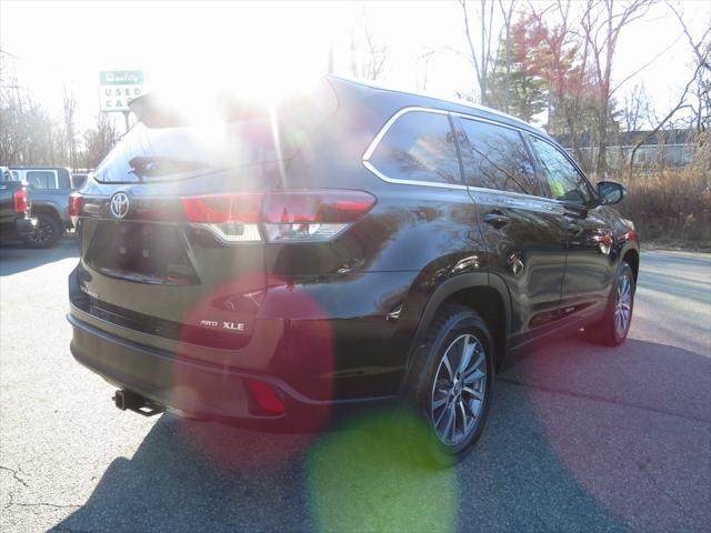 used 2019 Toyota Highlander car, priced at $22,570