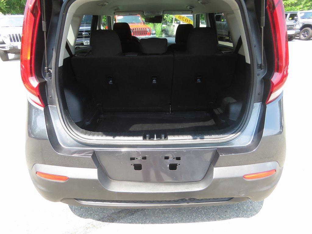 used 2022 Kia Soul car, priced at $15,476