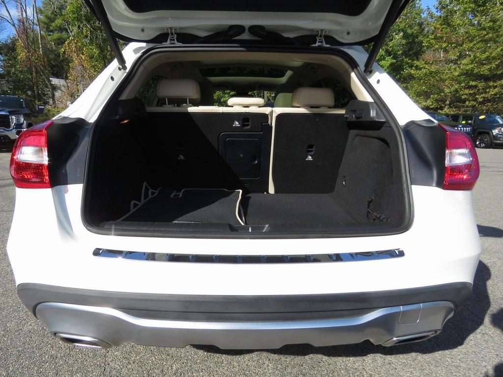 used 2018 Mercedes-Benz GLA 250 car, priced at $16,726