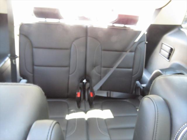 used 2022 GMC Acadia car, priced at $32,432