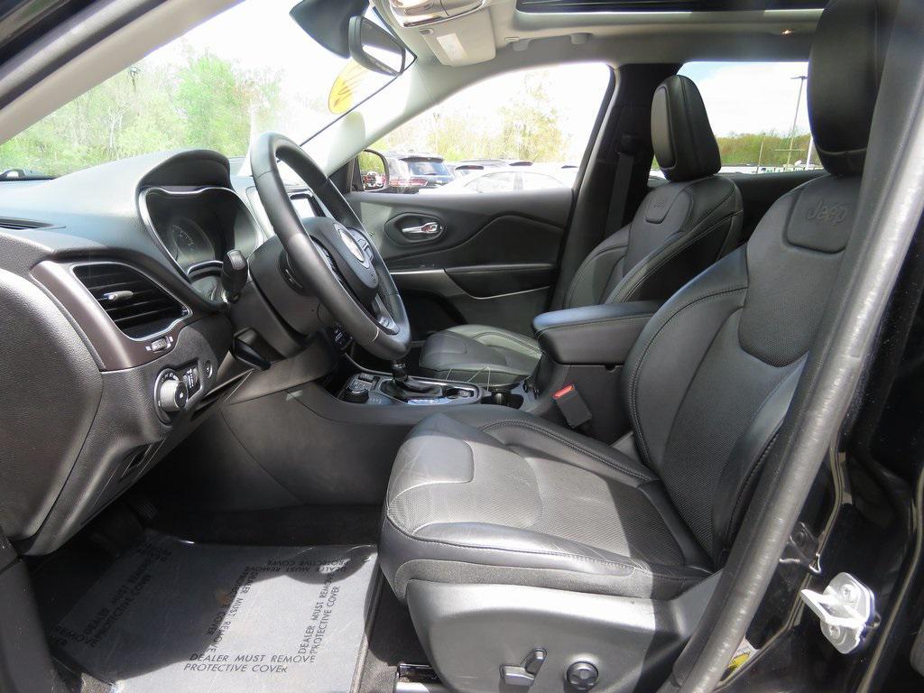 used 2019 Jeep Cherokee car, priced at $20,766