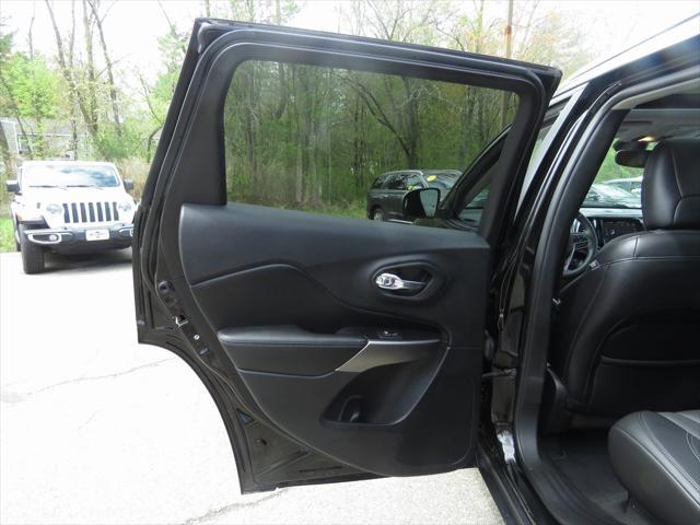 used 2019 Jeep Cherokee car, priced at $21,232