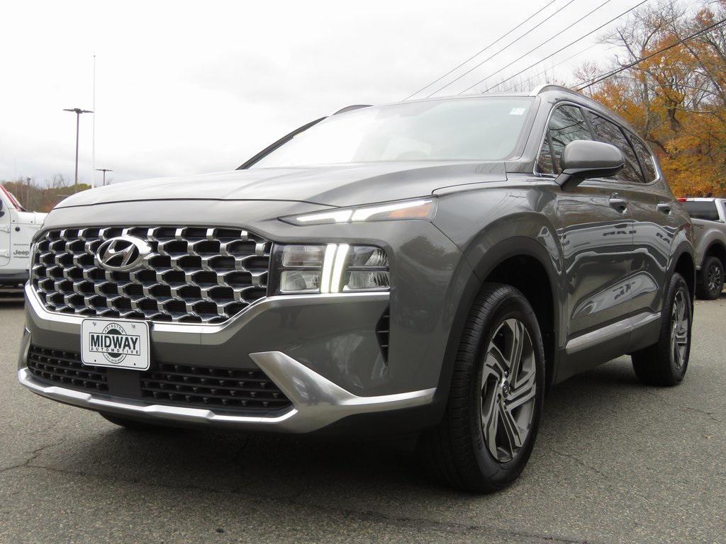 used 2022 Hyundai Santa Fe car, priced at $22,966