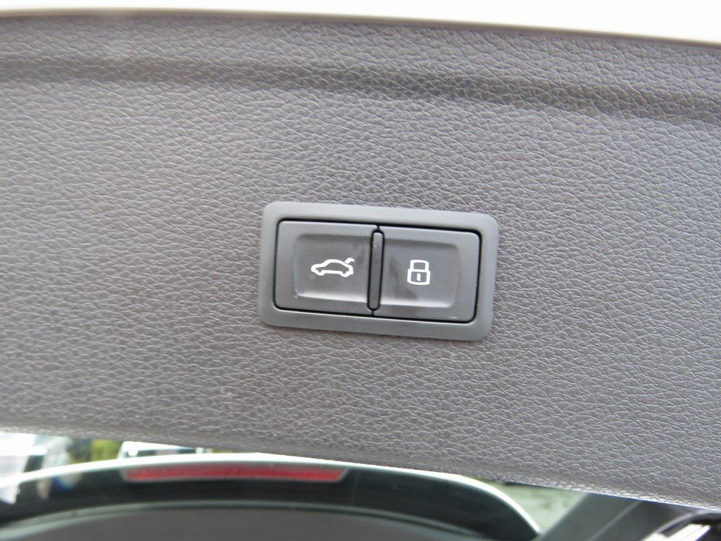 used 2018 Audi Q5 car, priced at $20,990