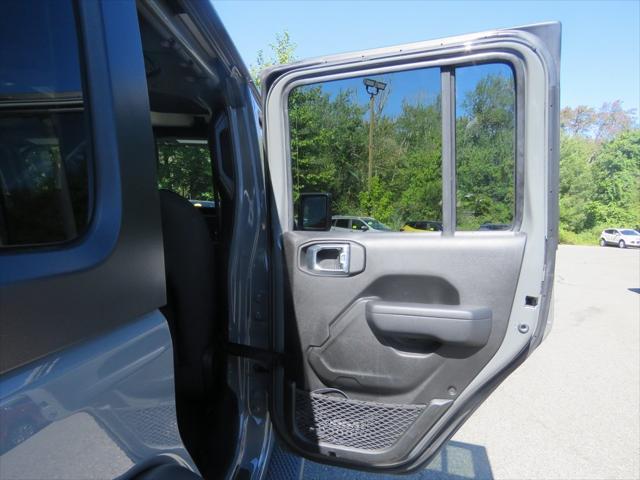 used 2022 Jeep Wrangler Unlimited car, priced at $31,973