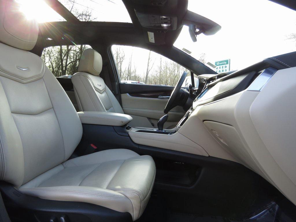 used 2017 Cadillac XT5 car, priced at $15,498