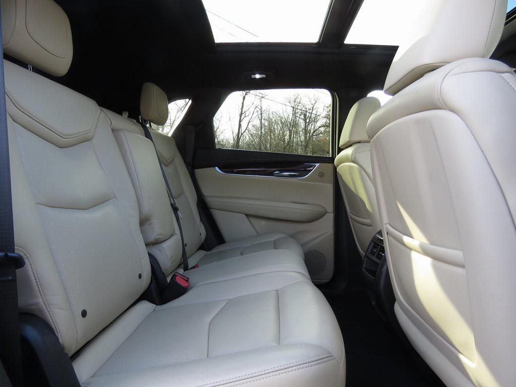 used 2017 Cadillac XT5 car, priced at $15,498