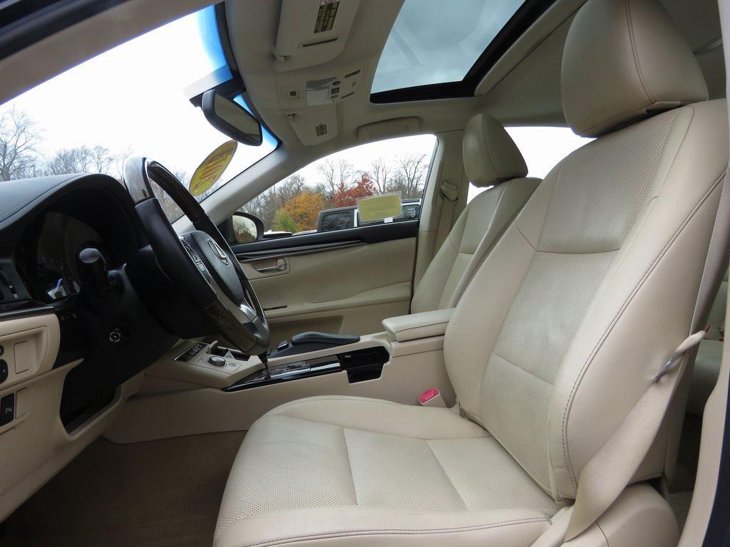 used 2013 Lexus ES 350 car, priced at $17,878