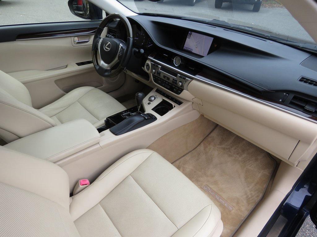 used 2013 Lexus ES 350 car, priced at $17,878