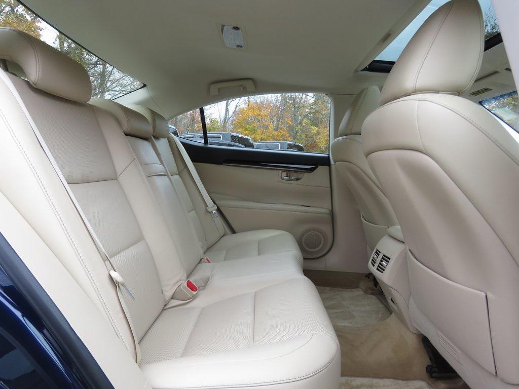 used 2013 Lexus ES 350 car, priced at $17,878