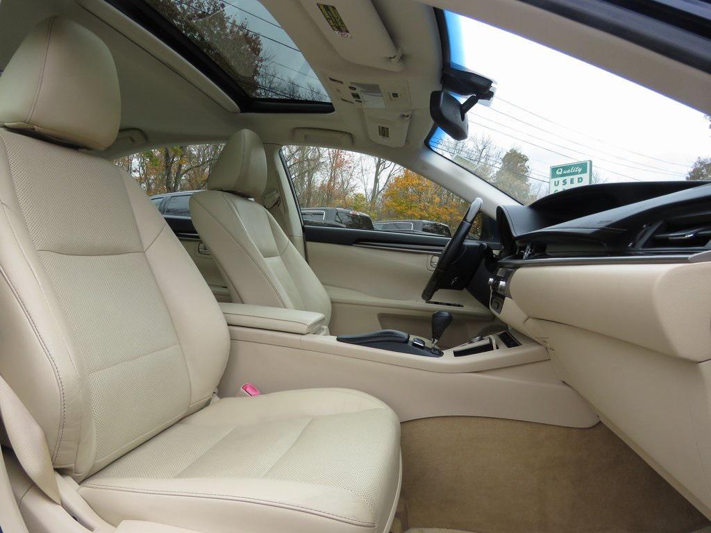 used 2013 Lexus ES 350 car, priced at $17,878