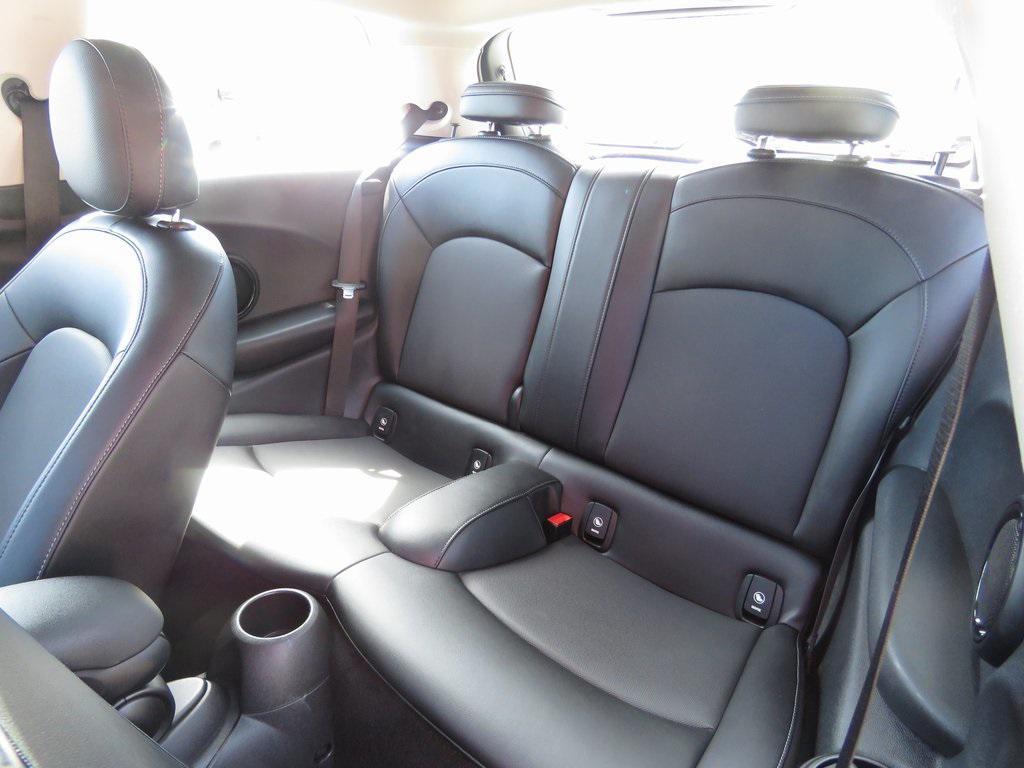 used 2018 MINI Hardtop car, priced at $14,365
