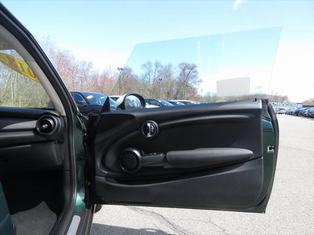 used 2018 MINI Hardtop car, priced at $14,817