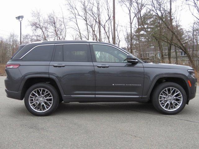 used 2022 Jeep Grand Cherokee car, priced at $46,707