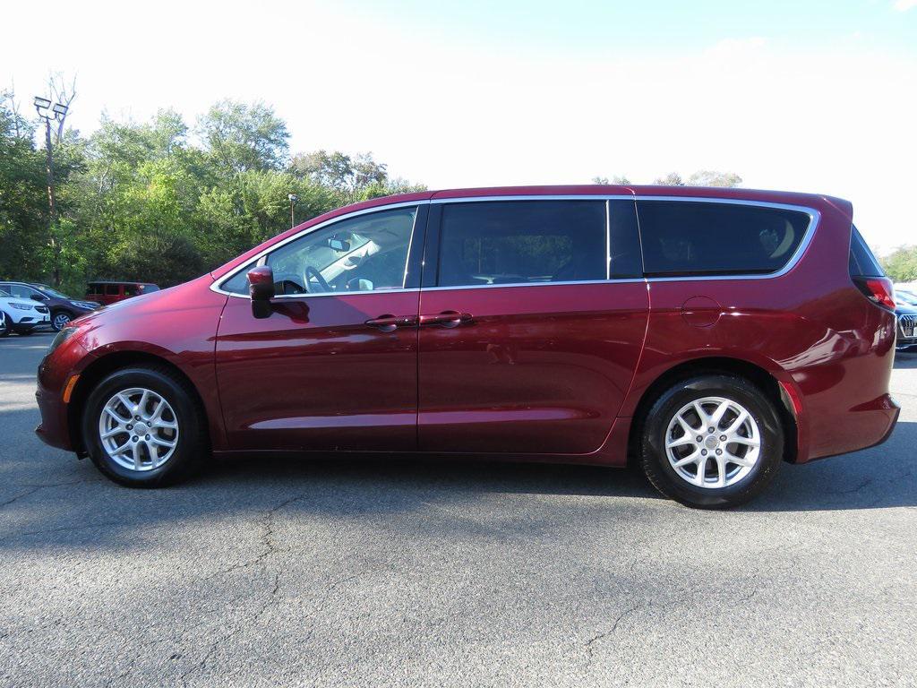 used 2017 Chrysler Pacifica car, priced at $13,101