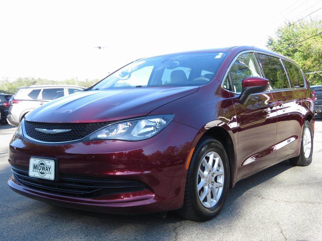 used 2017 Chrysler Pacifica car, priced at $13,101
