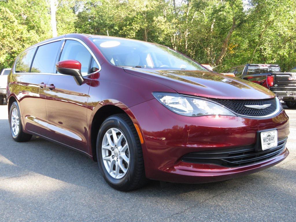 used 2017 Chrysler Pacifica car, priced at $13,101