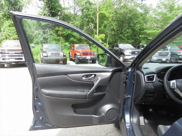 used 2016 Nissan Rogue car, priced at $12,537