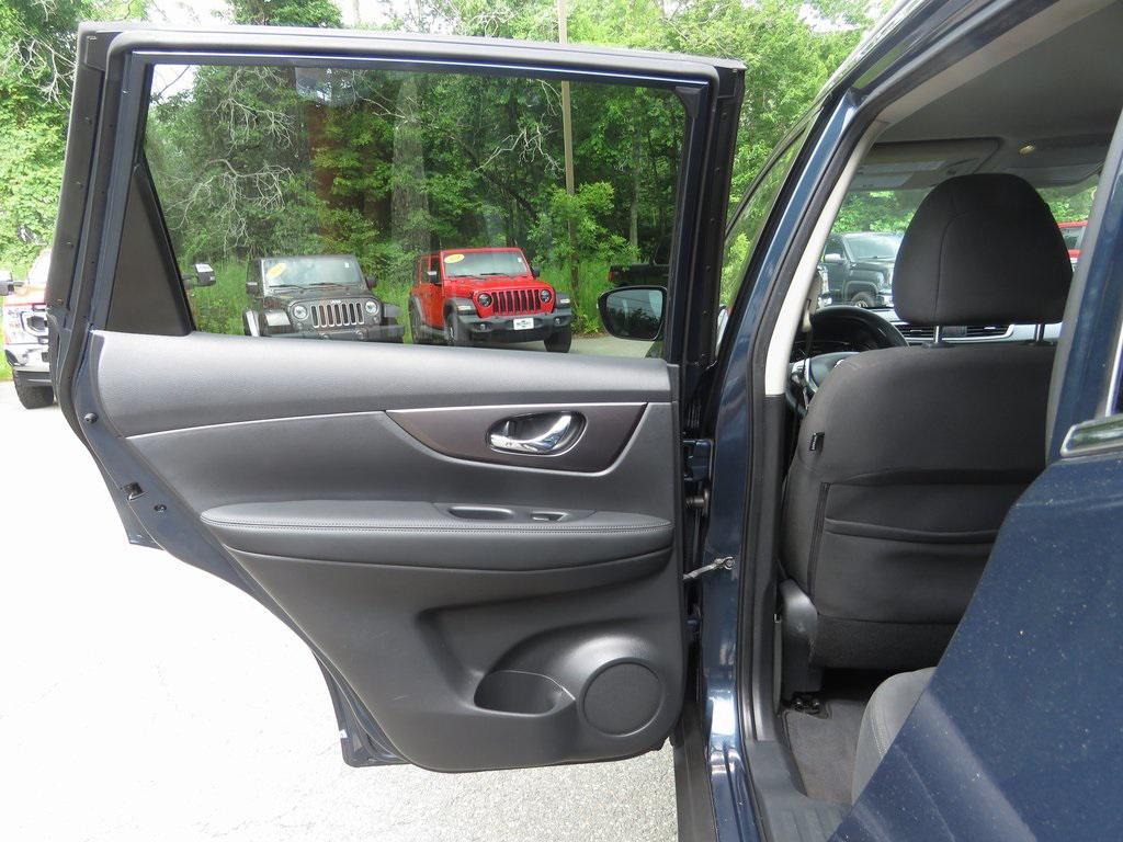 used 2016 Nissan Rogue car, priced at $12,537