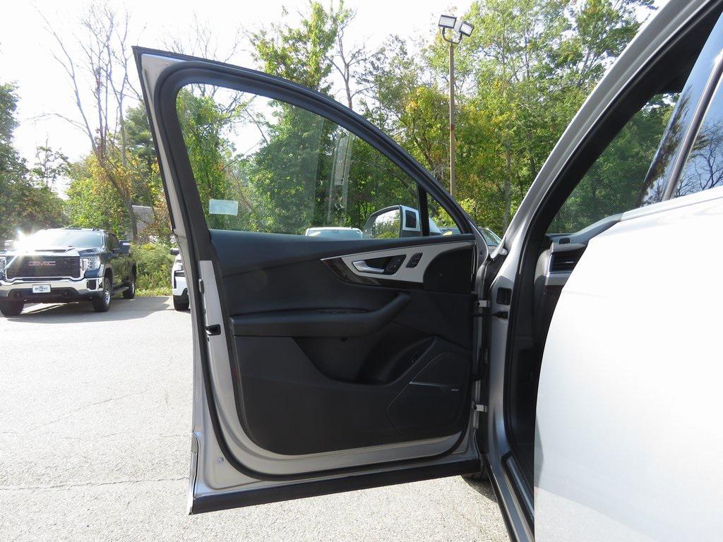 used 2019 Audi Q7 car, priced at $21,115