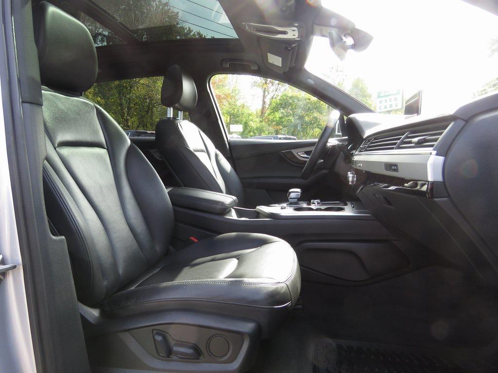 used 2019 Audi Q7 car, priced at $21,115